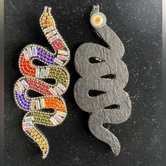 NWOT Multicolored Snake pierced Beaded Earrings | Embellished - Picture 2 of 3